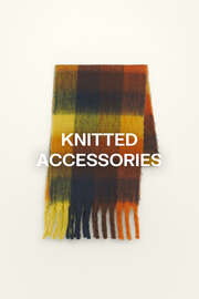 KNITTED ACCESSORIES