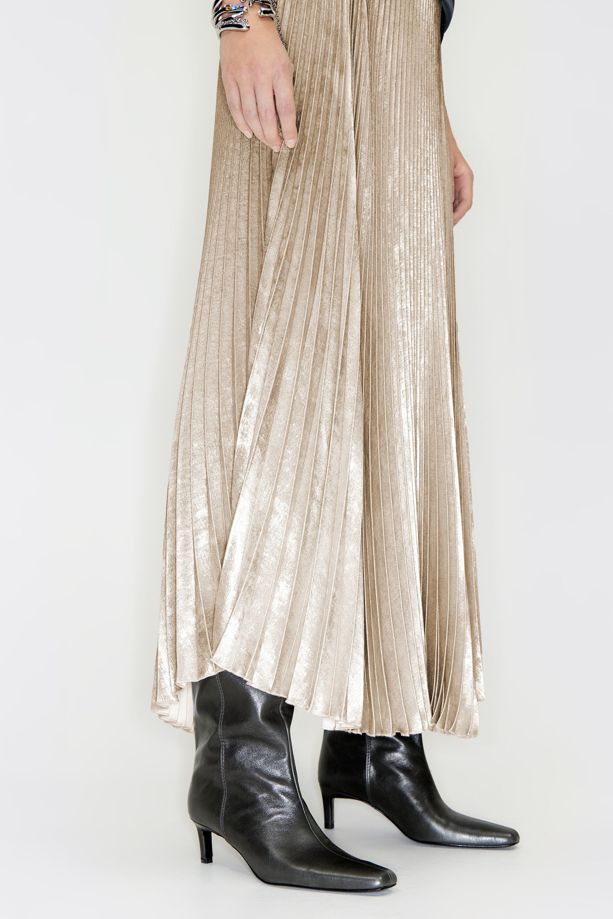 Ivory pleated midi skirt