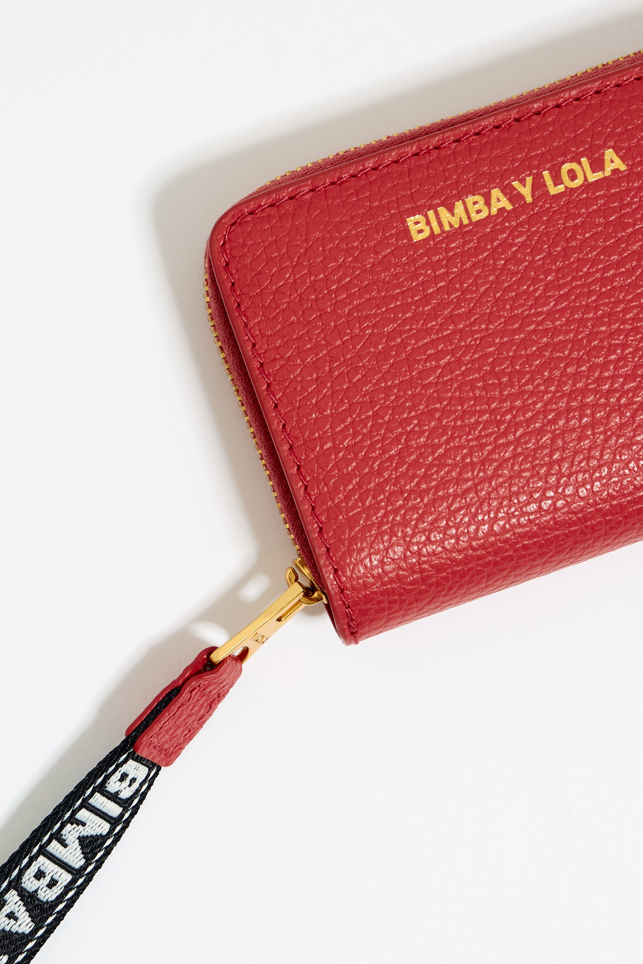 Cartera solapa bimba y lola sale