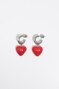 Aretes aro plateados y coraz&oacute;n rojo