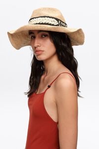 Gorro rafia cinta bordada