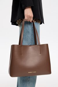 Large mocha leather Chihuahua shopper bag