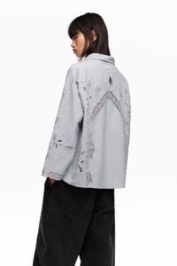 Camisa recta bordados azul claro