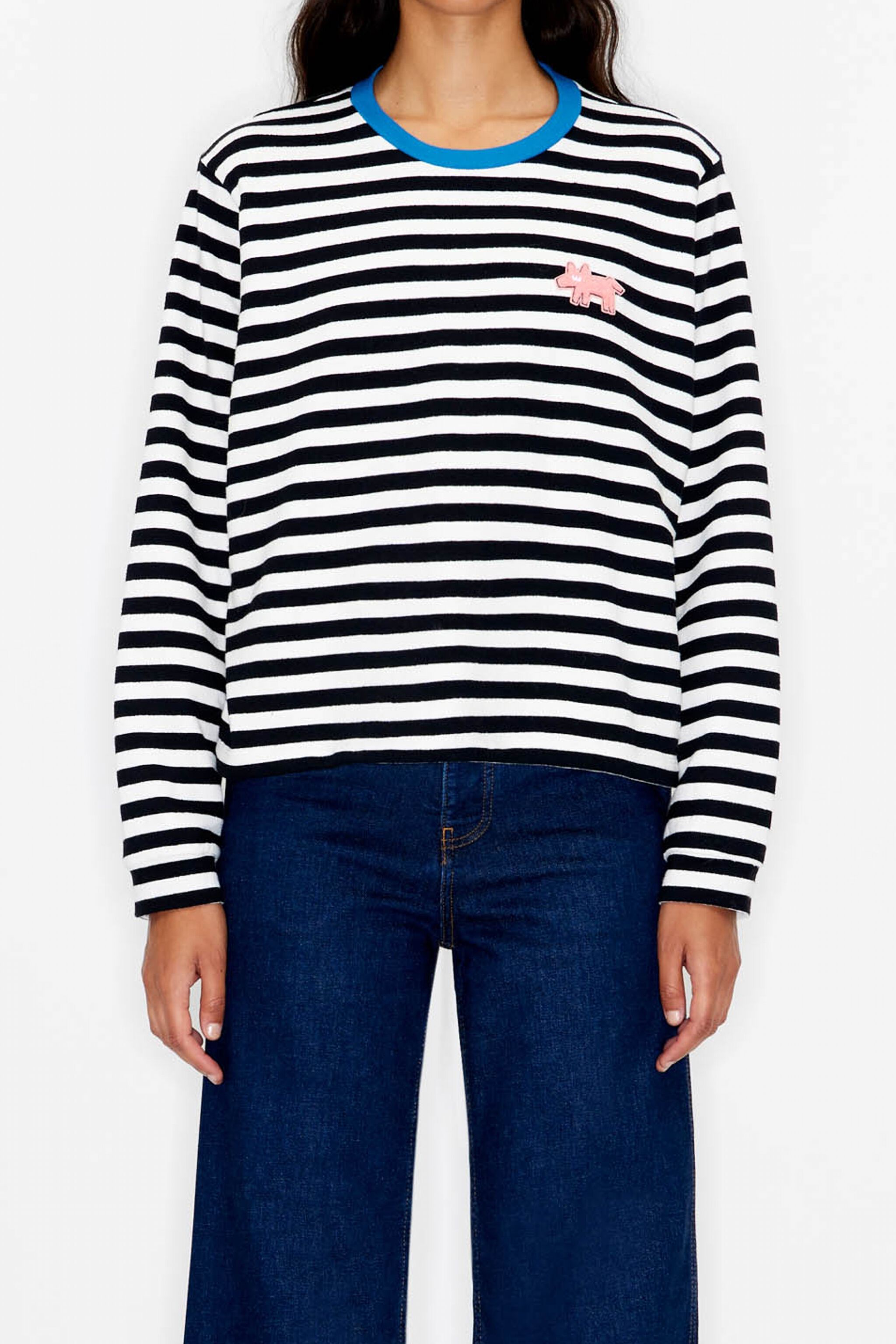 Camiseta de rayas online negra y blanca