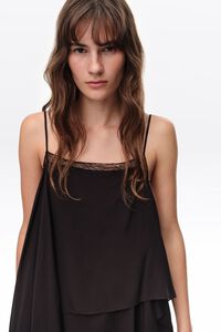 Vestido fluido con capas negro