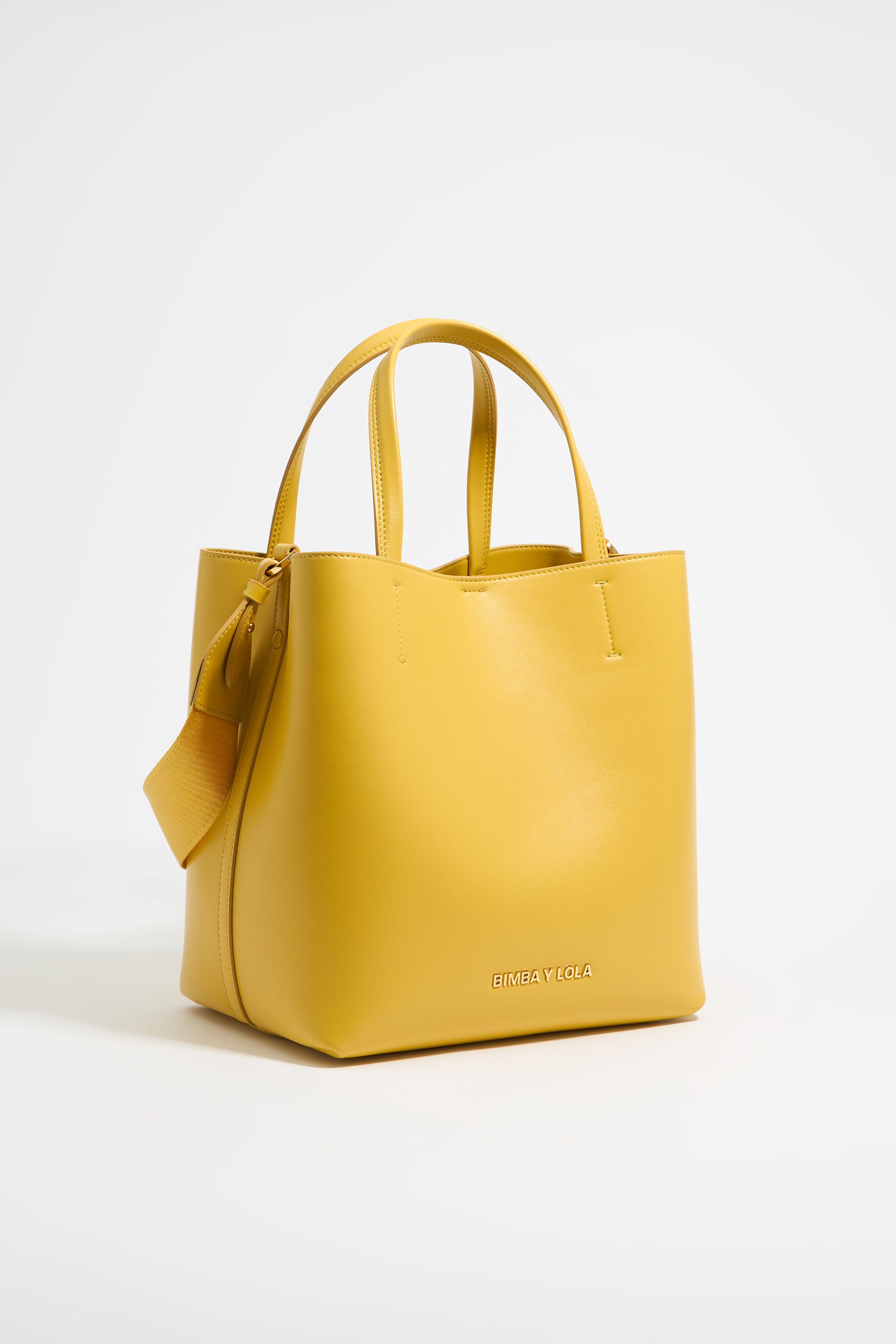 Large yellow leather Chihuahua bag