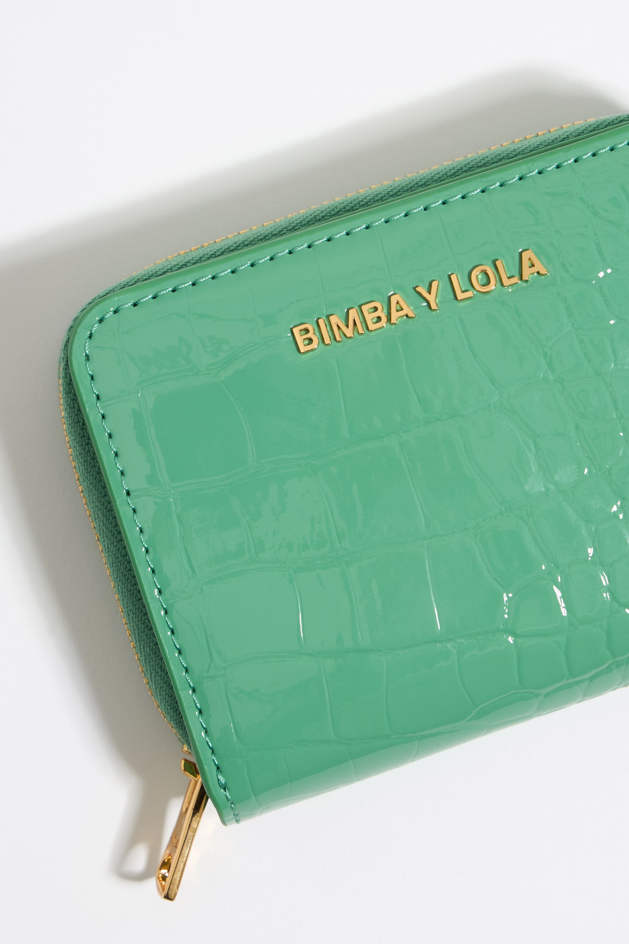 Green croc purse store