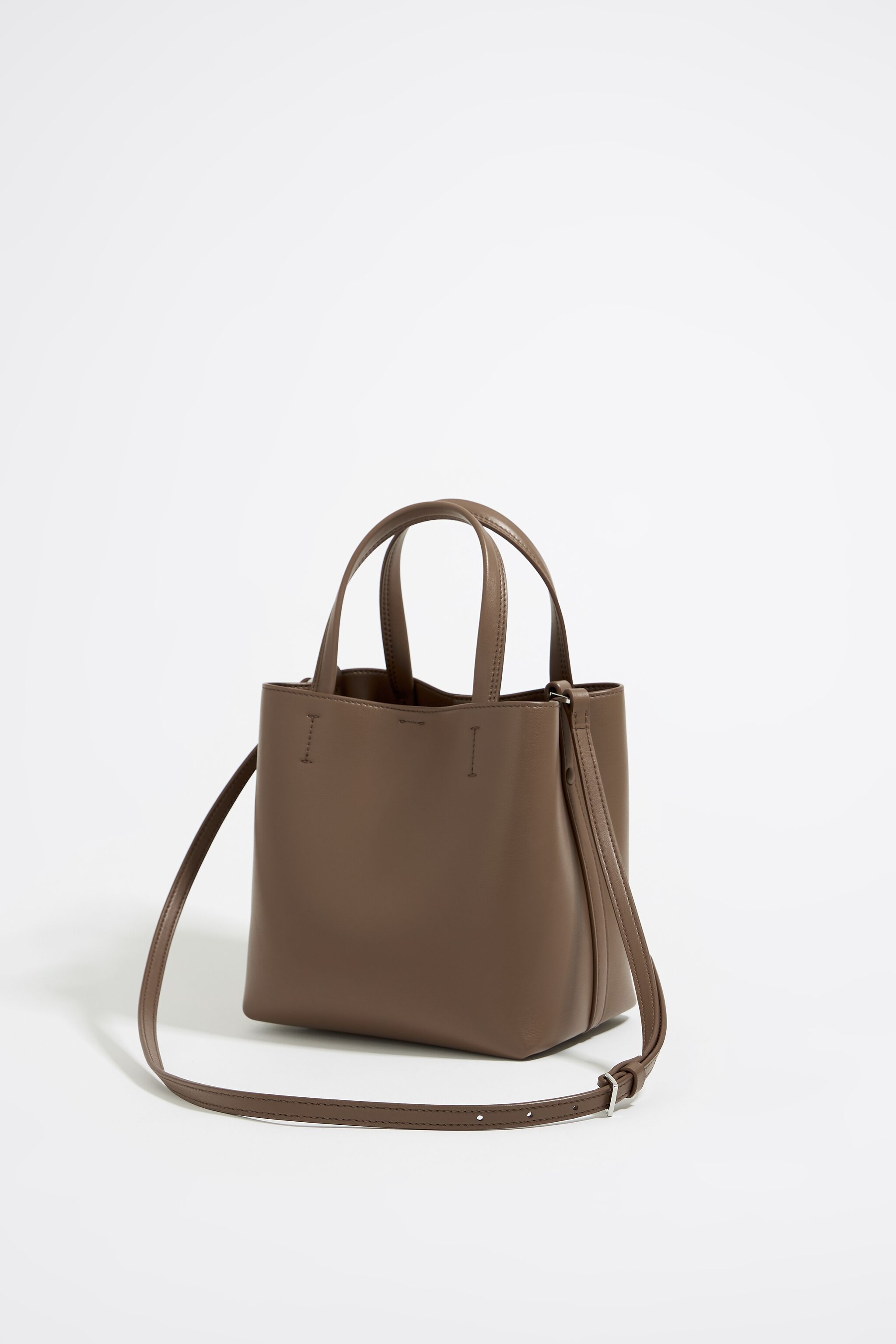 Taupe leather tote bag new arrivals
