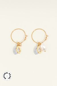 Medium hoop earrings with natural pearl and oval logo