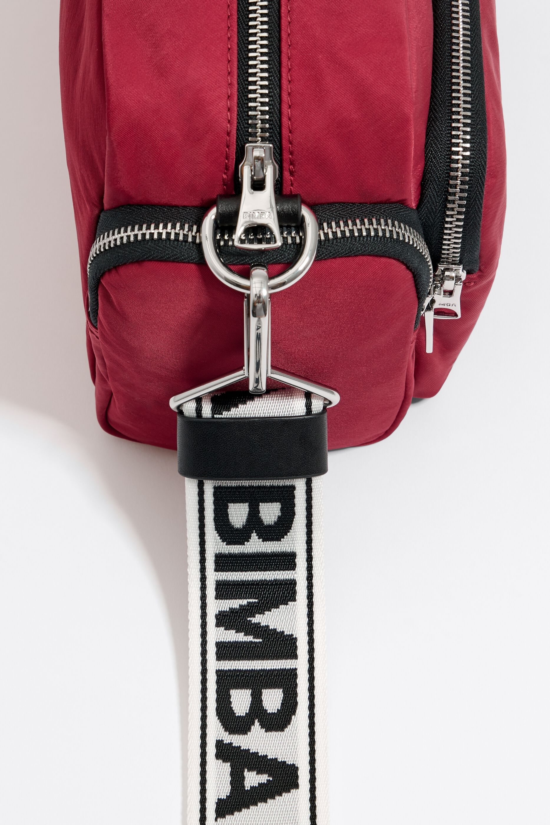 Bimba y lola roja online