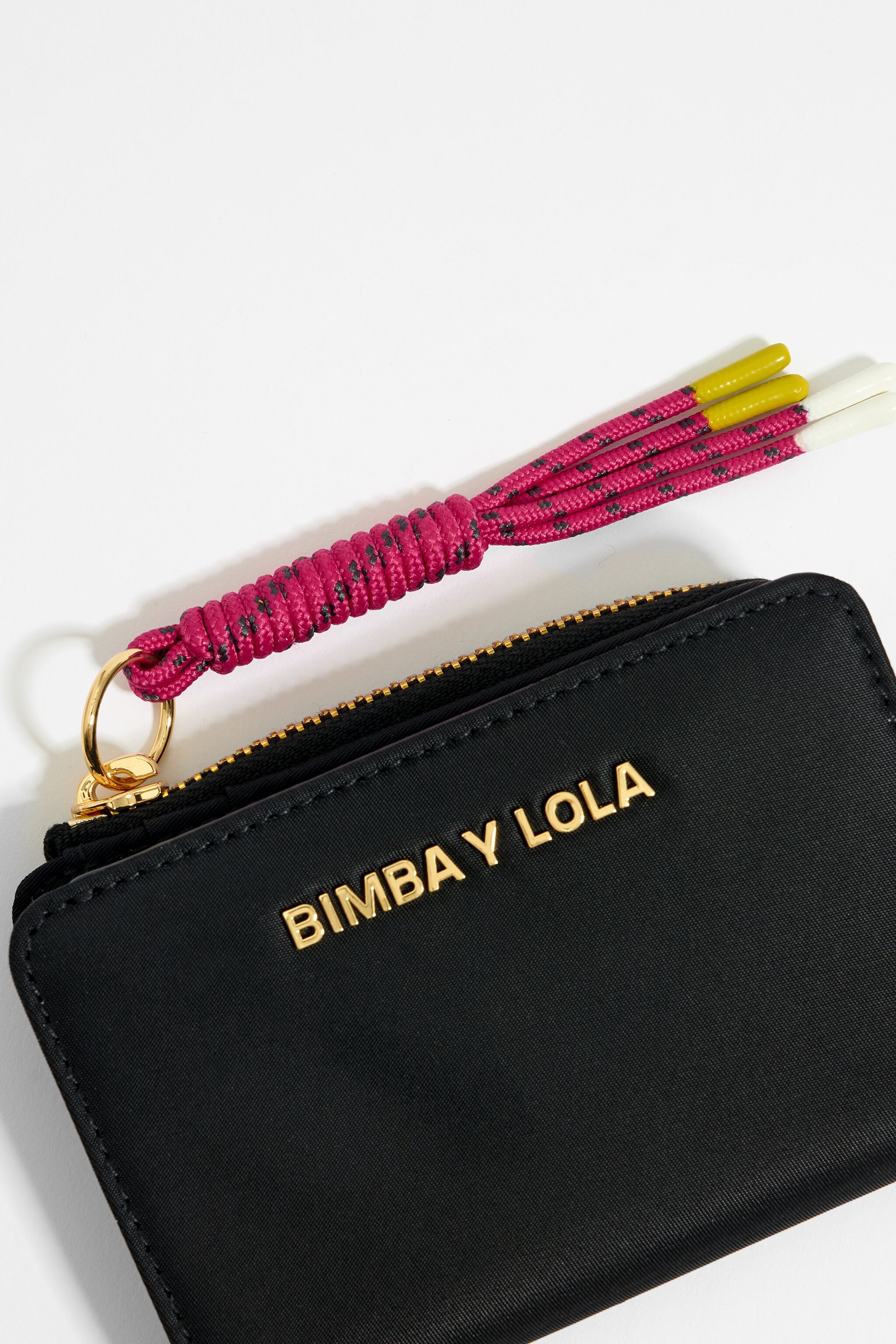 Cartera rectangular nylon negra