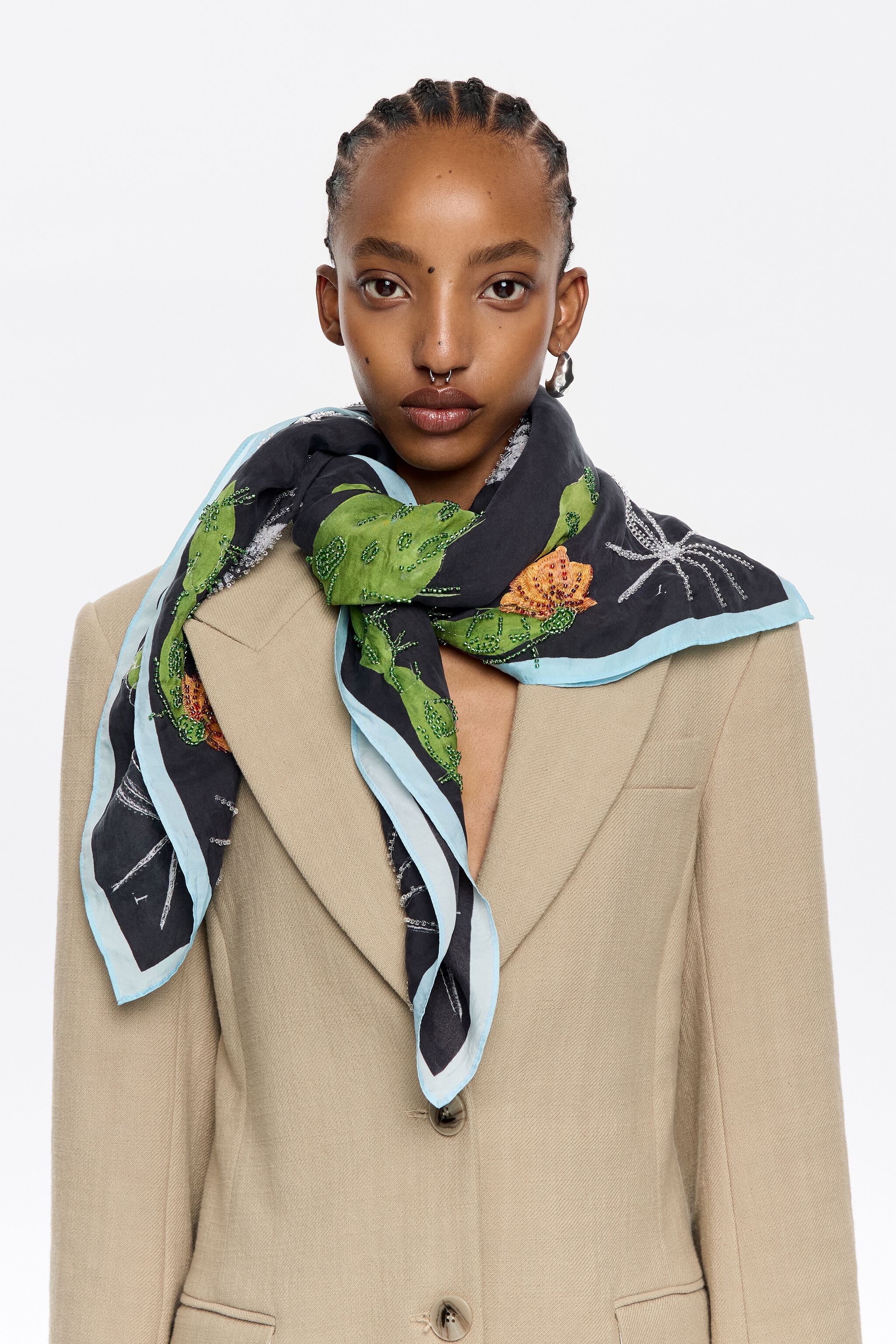 商品画像：Mawmbe Infinity Scarf 1