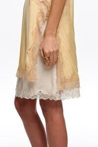 Anillo bandas cruzadas y piedras dorado mate