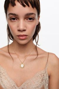 Collar sol n&aacute;car dorado cepillado