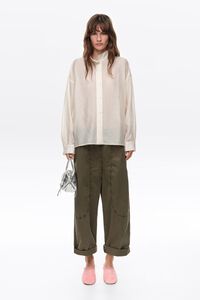 Camisa cuello tira rayas marfil