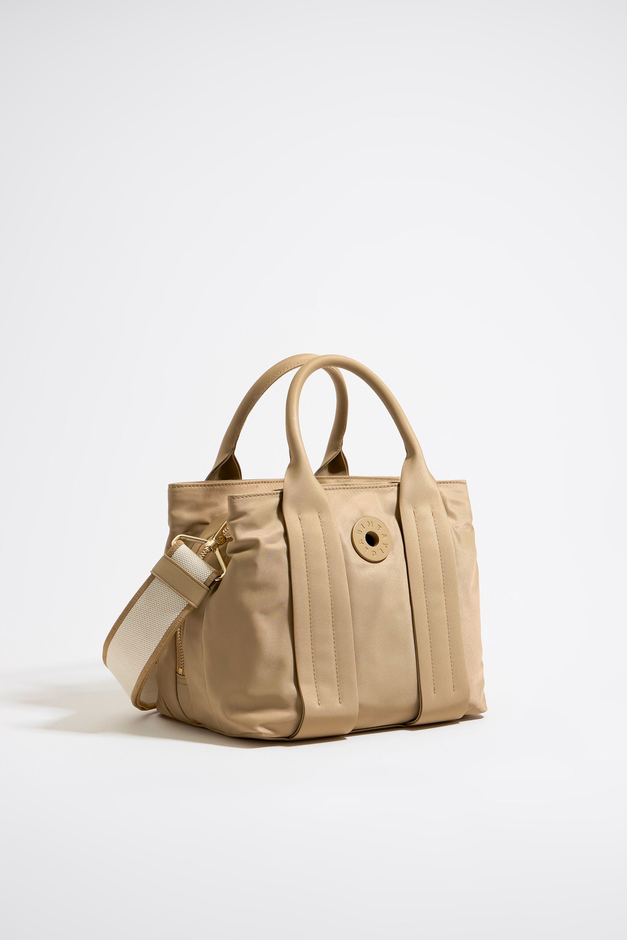 Medium tan nylon bag