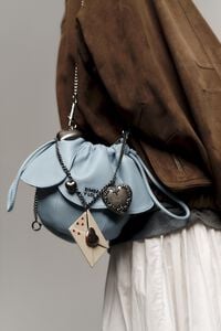 Collar Love Letter plateado envejecido