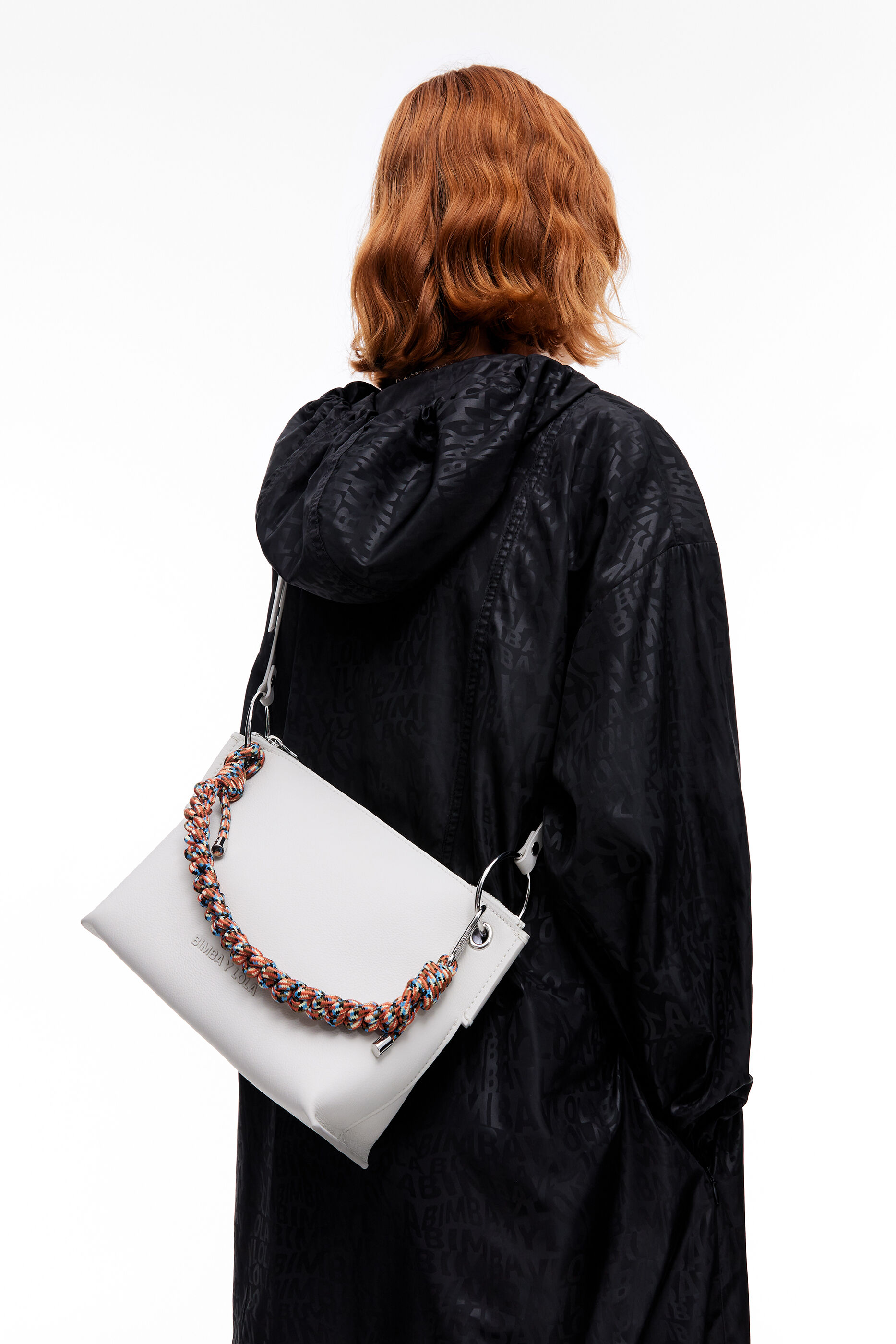 Bolsas de piel | REBAJAS. BIMBA Y LOLA Primavera Verano 2022