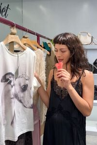 Camiseta logo galgo marfil