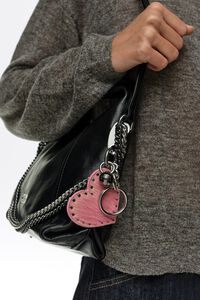 Heart key ring with pink fur and studs