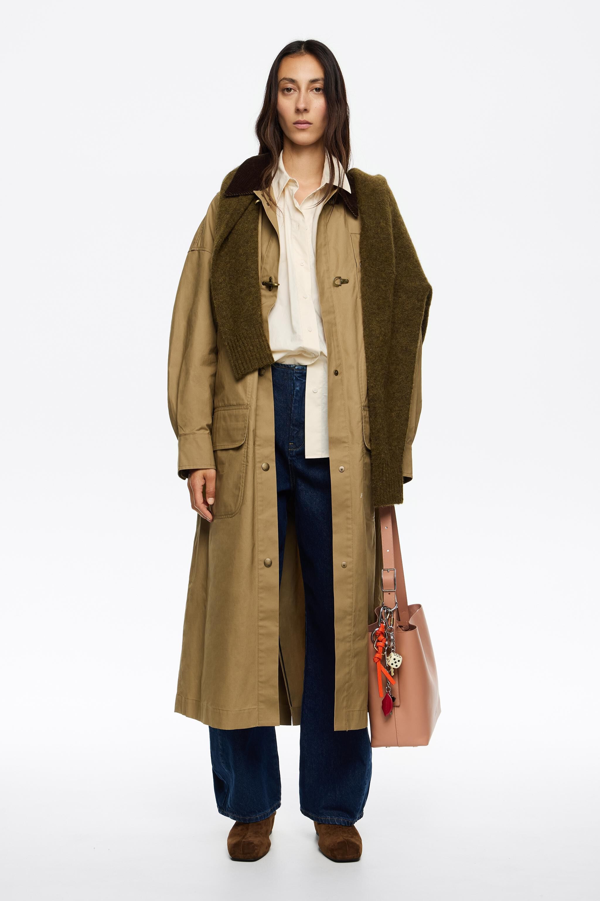【BIMBA Y LOLA】テクニカルファブリック製ロングジャケット Women's jackets and trench coats | BIMBA Y LOLA FW25