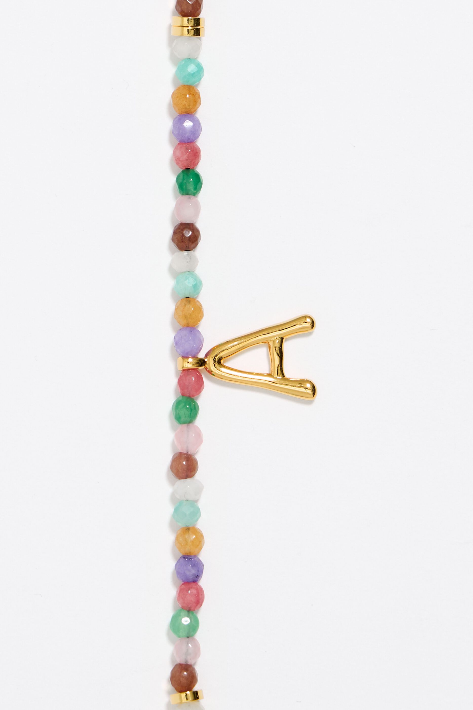 Pulsera letra A piedras multicolor