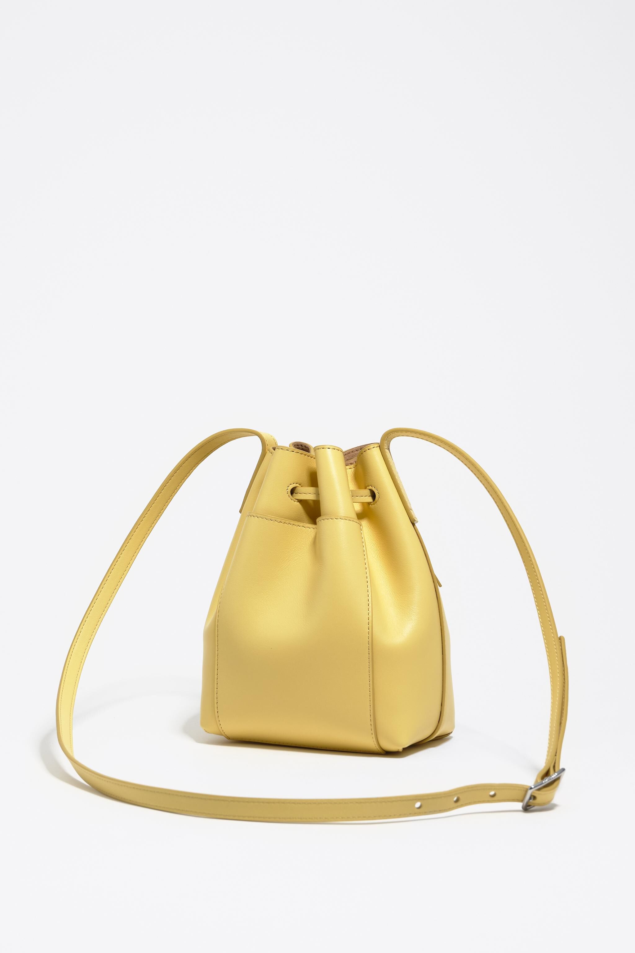 ★2023SS新作★glowny★CHICA MINI BAG Women's mini bags | BIMBA Y LOLA FW25