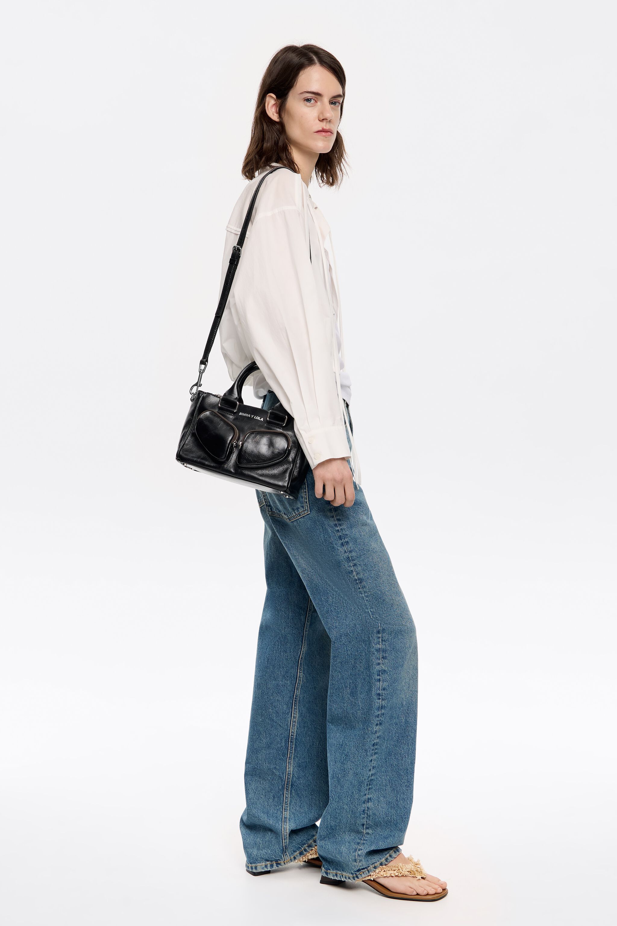 Marc Jacobs The Leather Medium Tote Handbag – ShopCGX