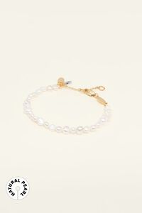 Natural pearl bracelet with oval logo