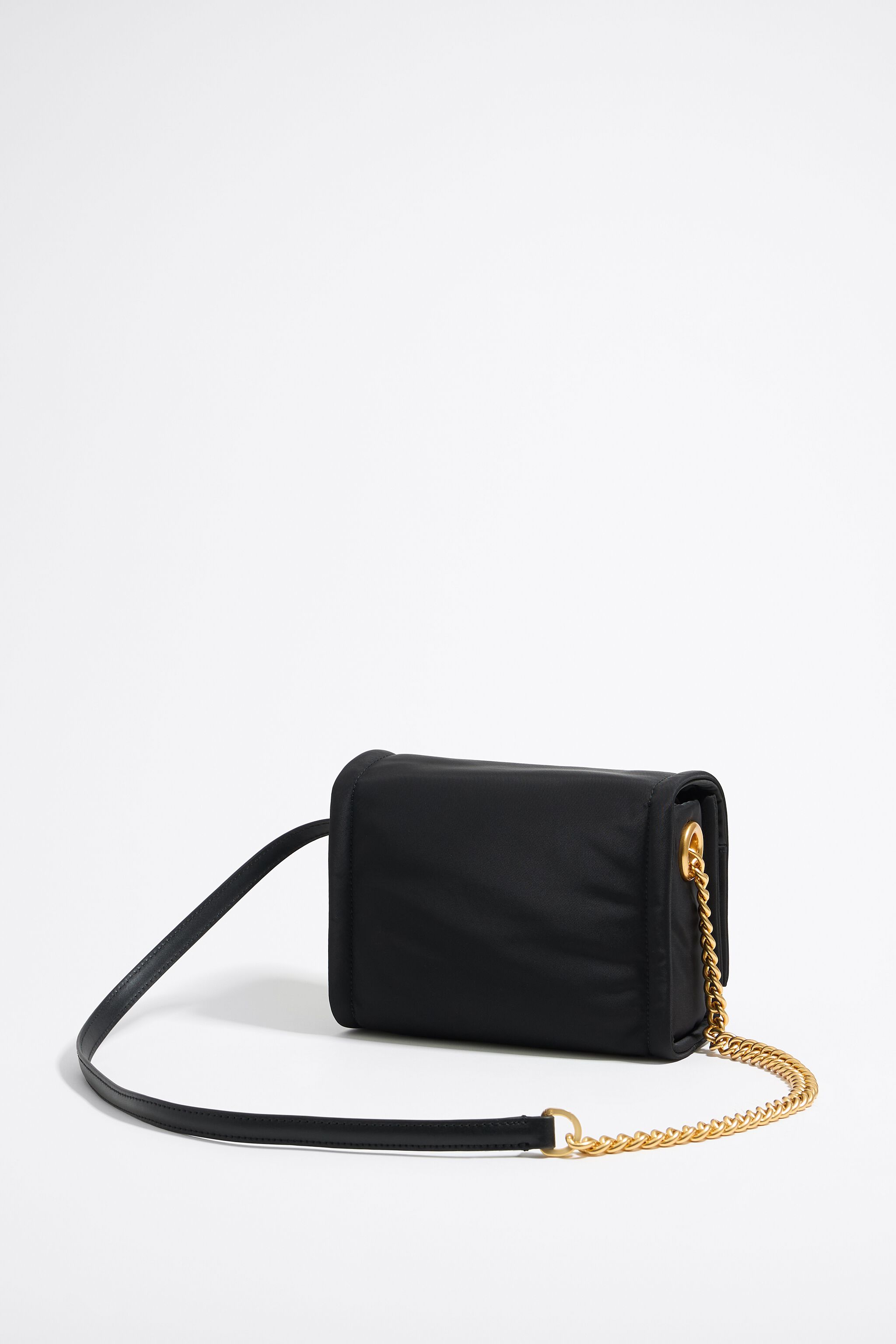Bolsa negra pequeña outlet