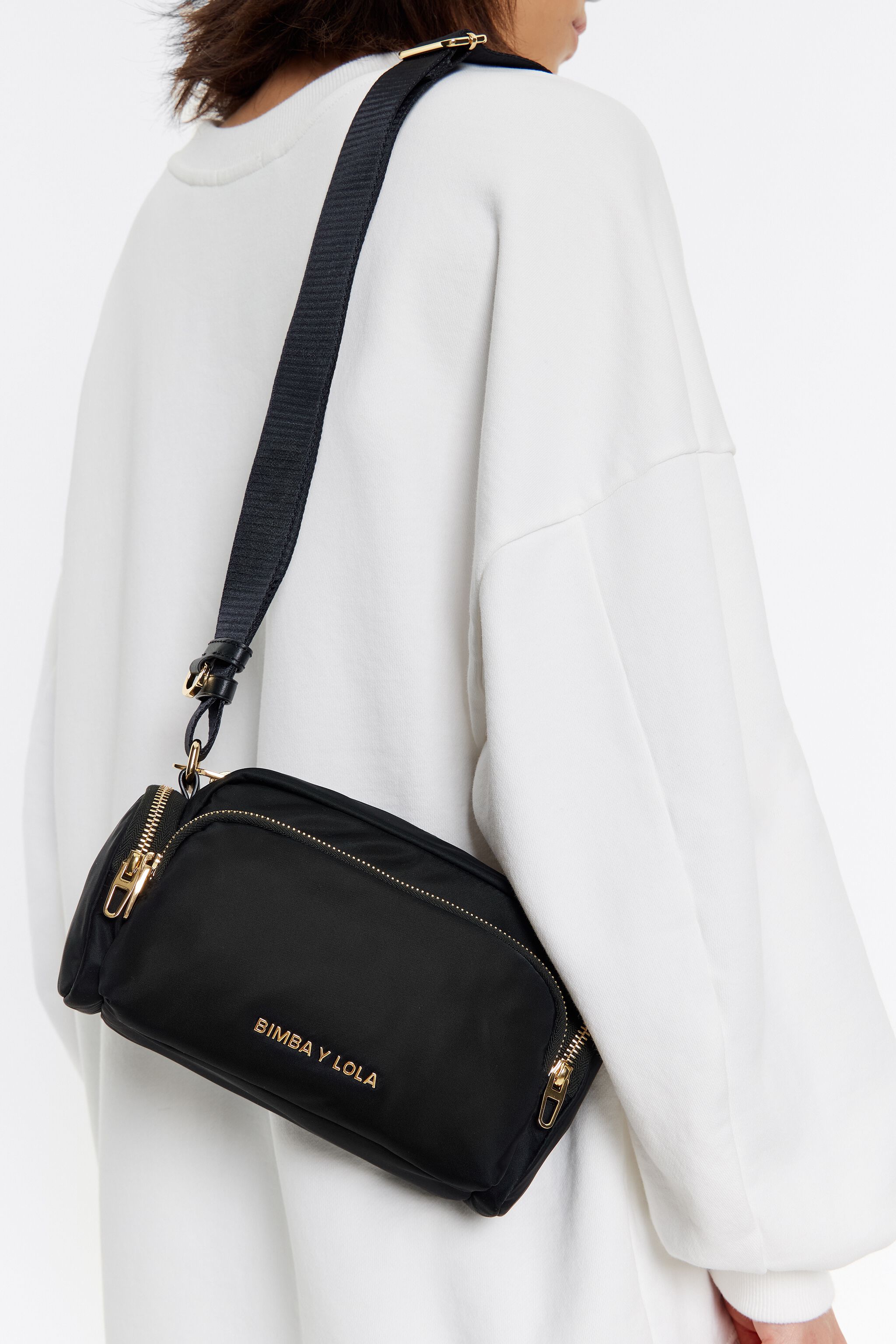 Bolsa bandolera pequena nylon negra