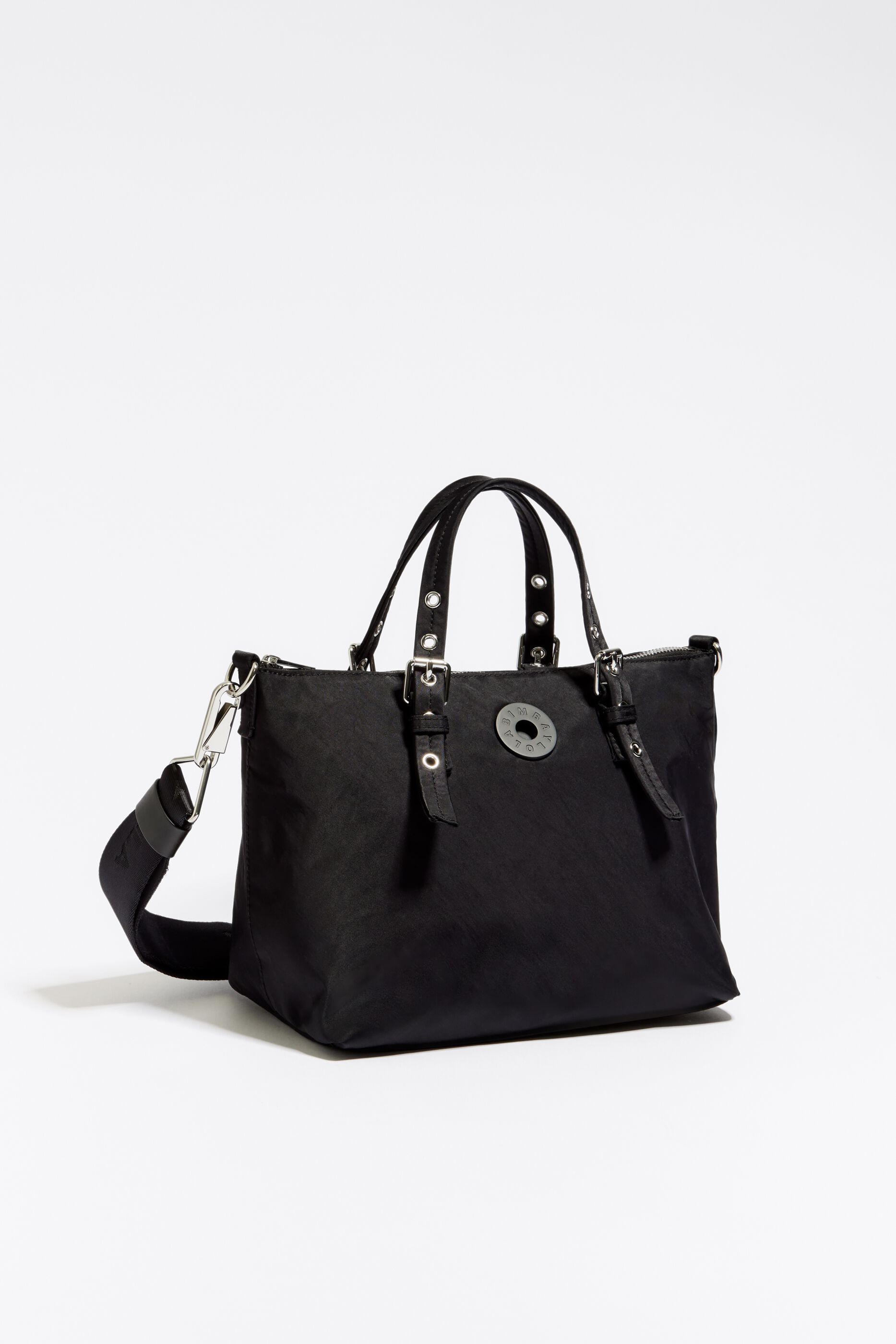 Bolso de on sale nylon negro