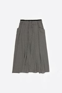 Falda l&iacute;nea A cuadros negros