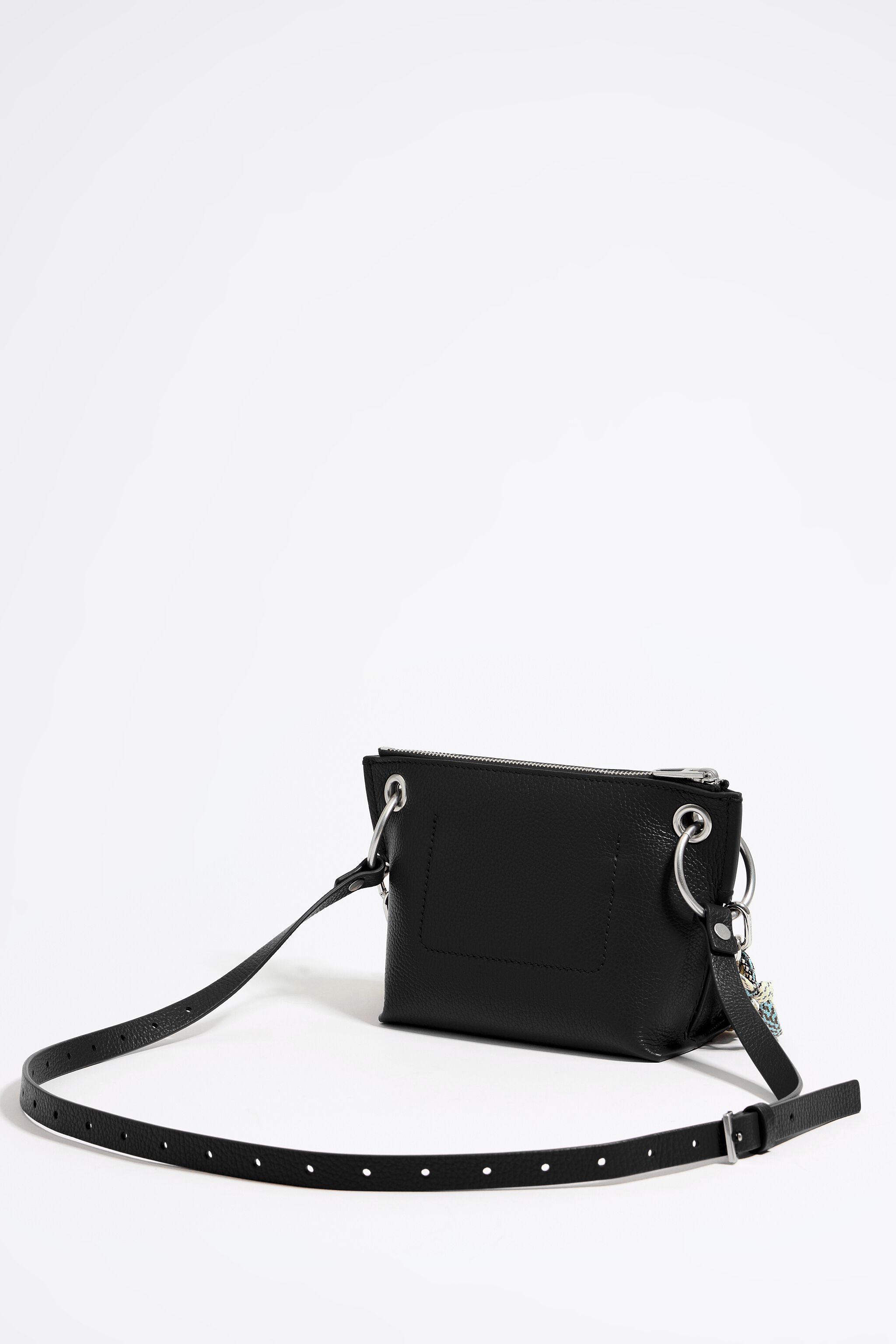 Bolsa bandolera trapecio pequena piel negra