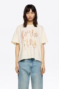 Camiseta logo hilos vainilla Camiseta logo hilos vainilla