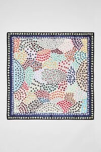 Pa&ntilde;uelo flores y frutas Animal Print