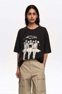 Camiseta logo Dancers negro lavado