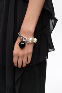 Pulsera cadena y perlas coraz&oacute;n negro