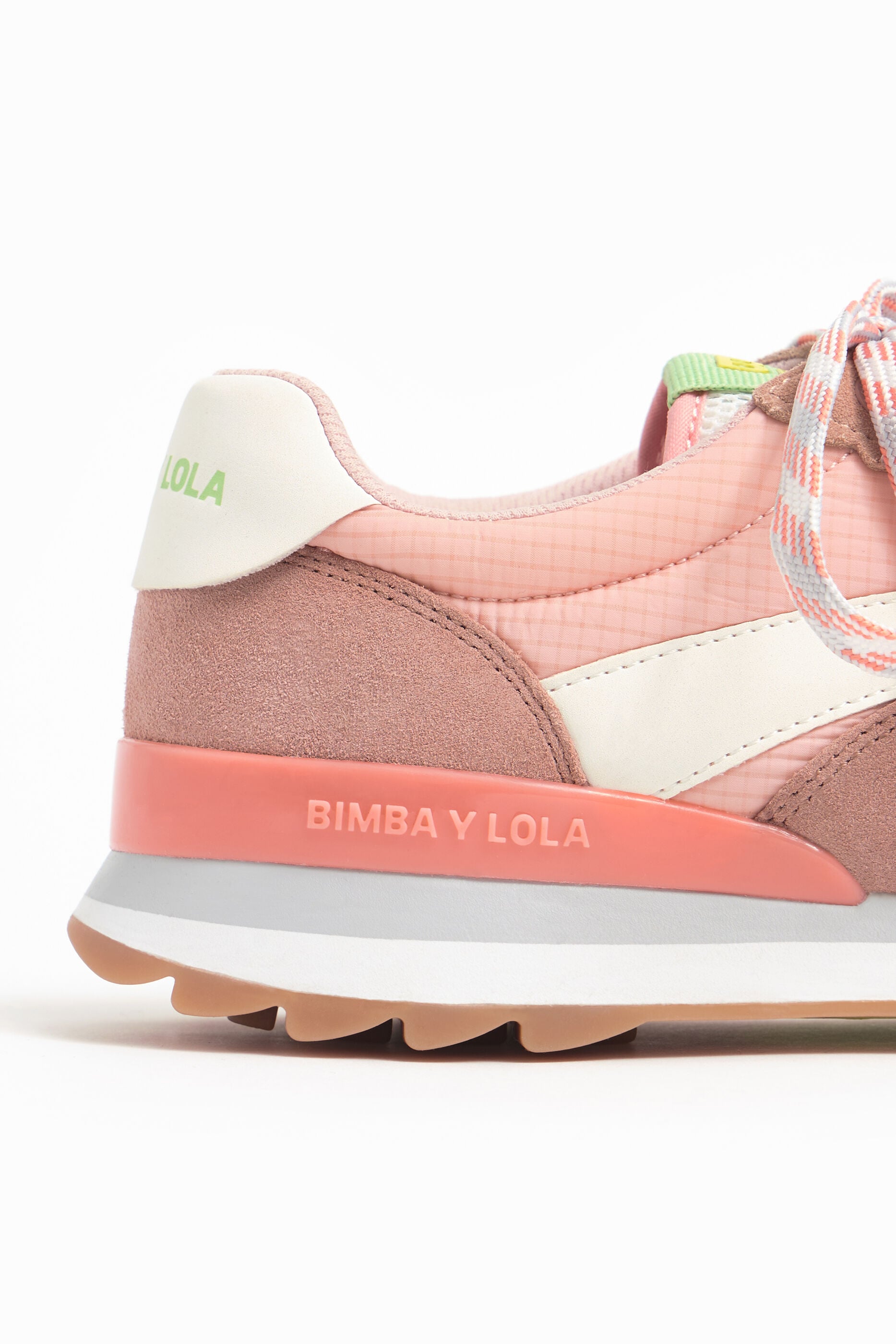 Las mejores rebajas en zapatos de Bimba y Lola, ¡increíbles!