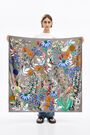 Pañuelo flores silvestres gris Pañuelo flores silvestres gris