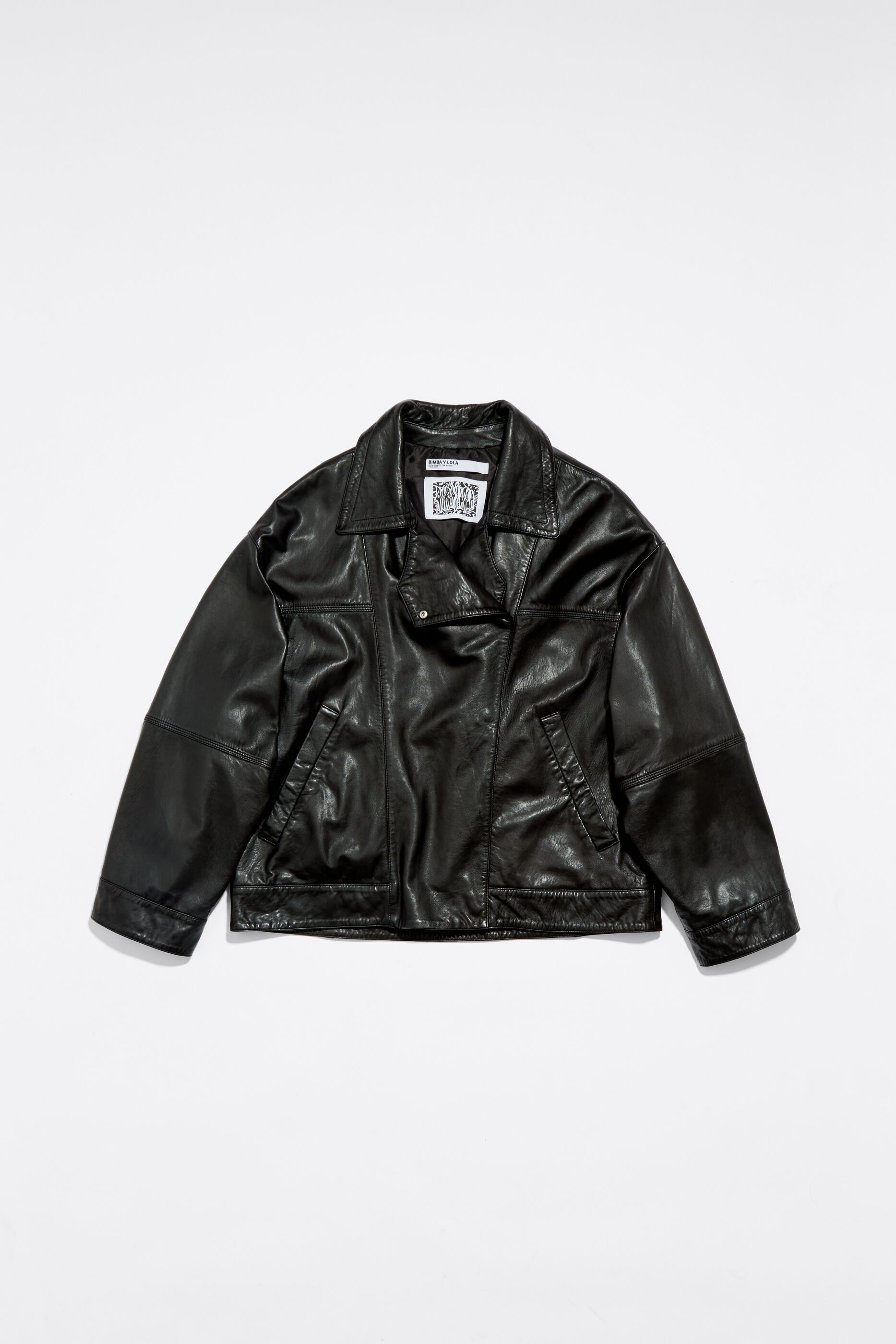 Chamarra negra online piel