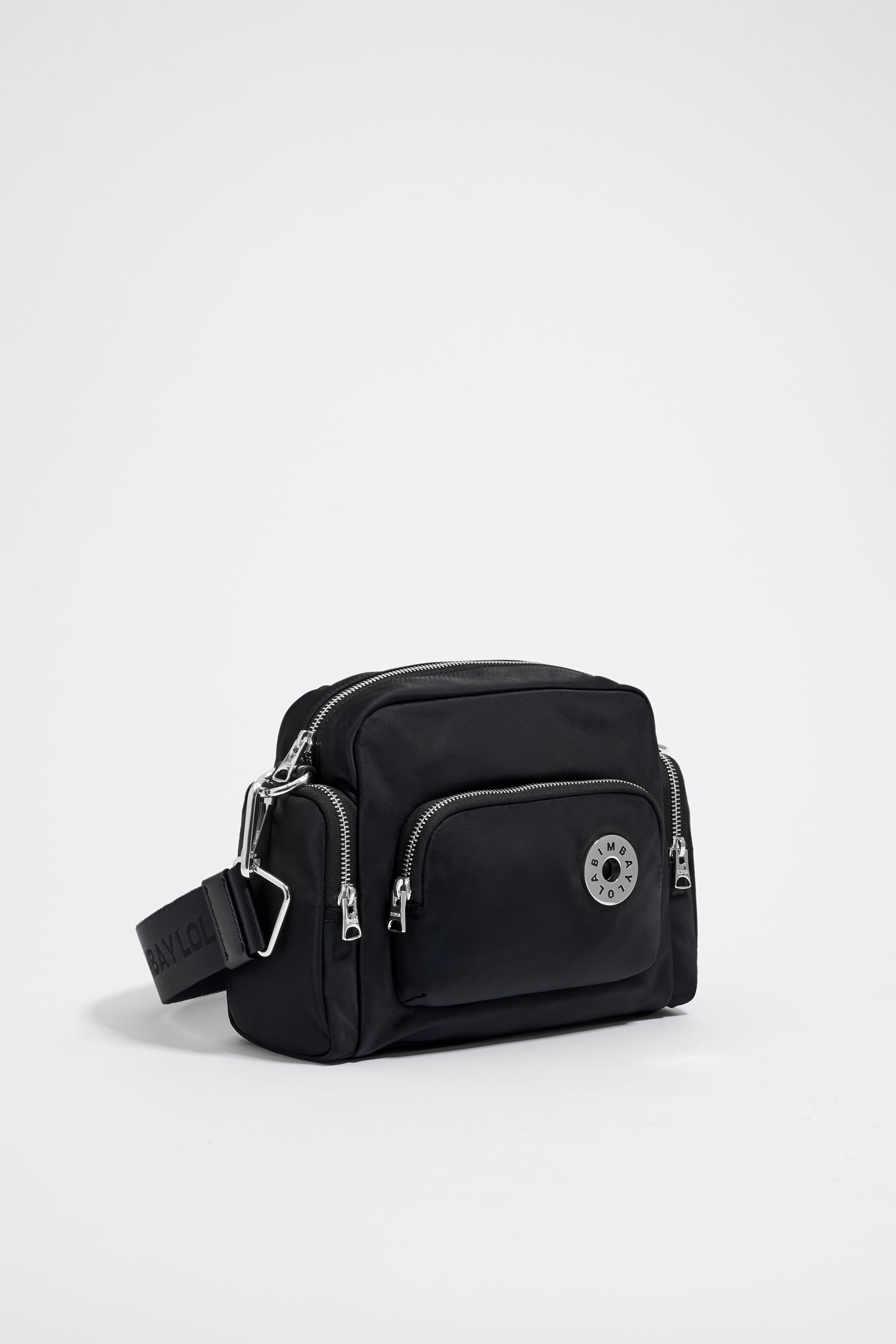 Mochila mediana negra bimba y sale lola