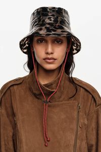 Gorro impermeable leopardo