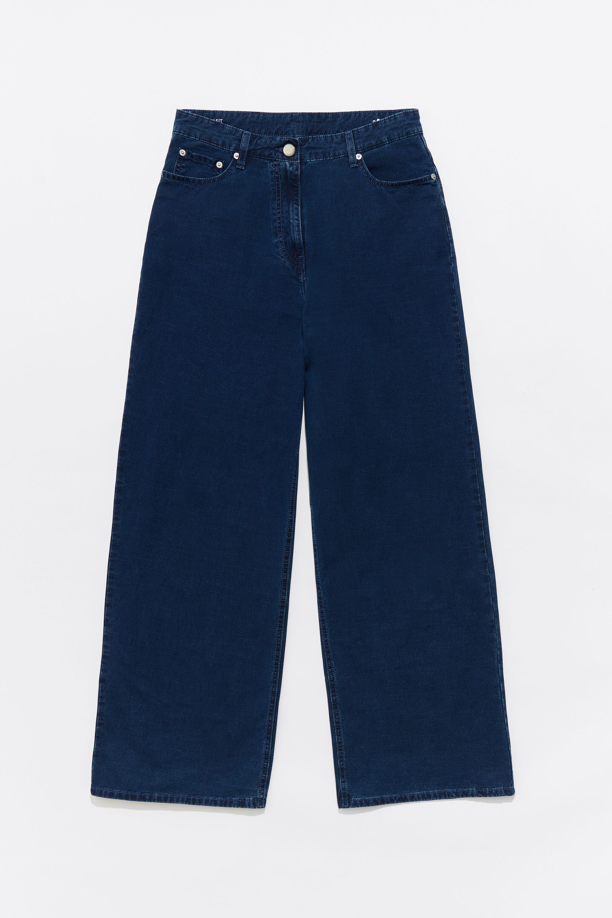Wide leg indigo jeans top