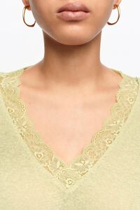 Light green short sweater in cotton linen and lace