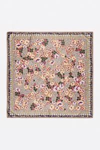 Pa&ntilde;uelo flores acuarela topo