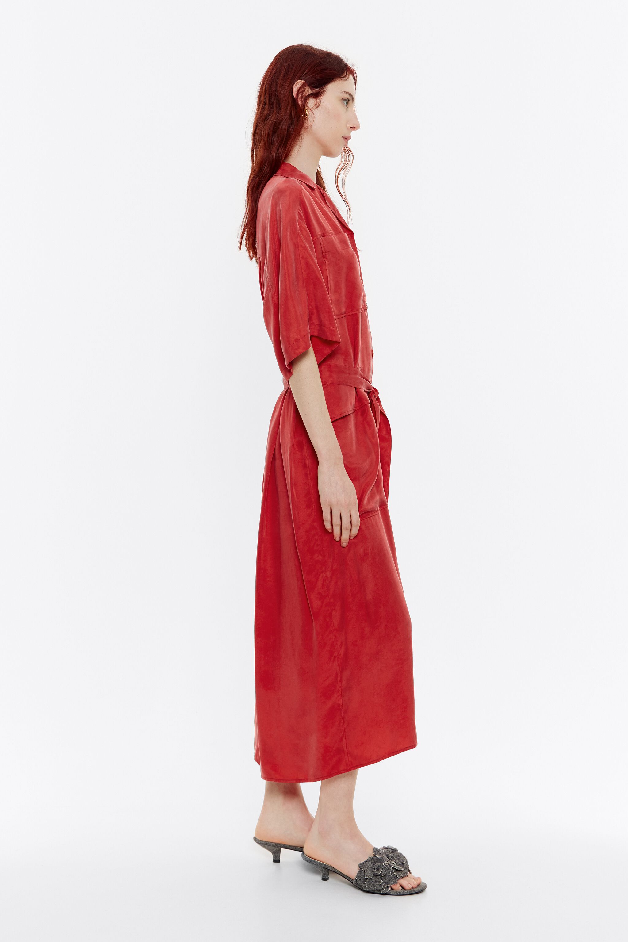 Long red sales shirt dress