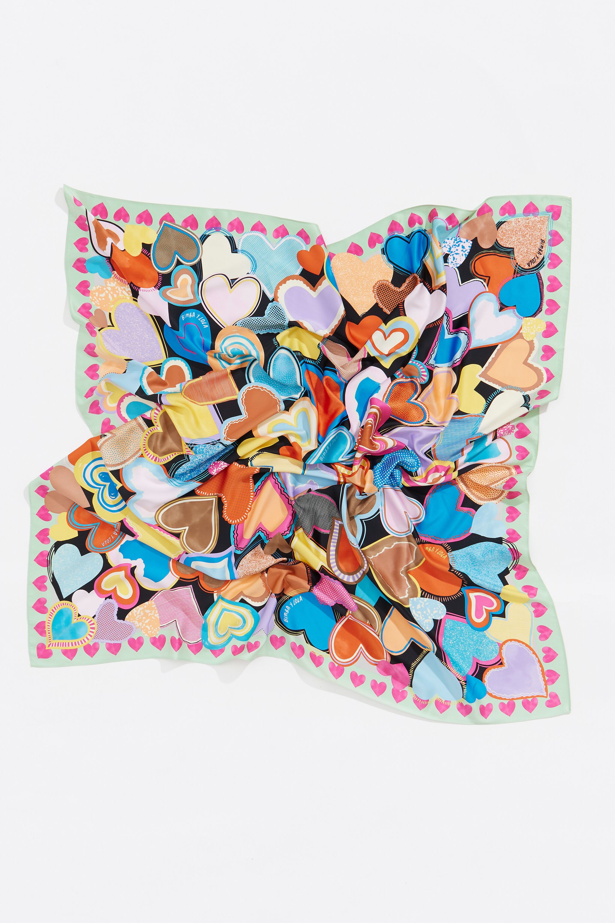 Scarf with miniprint hearts and mint frame