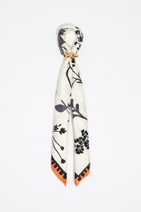 Off-white beetles and flower silhouettes scarf charm Off-white beetles and flower silhouettes scarf charm