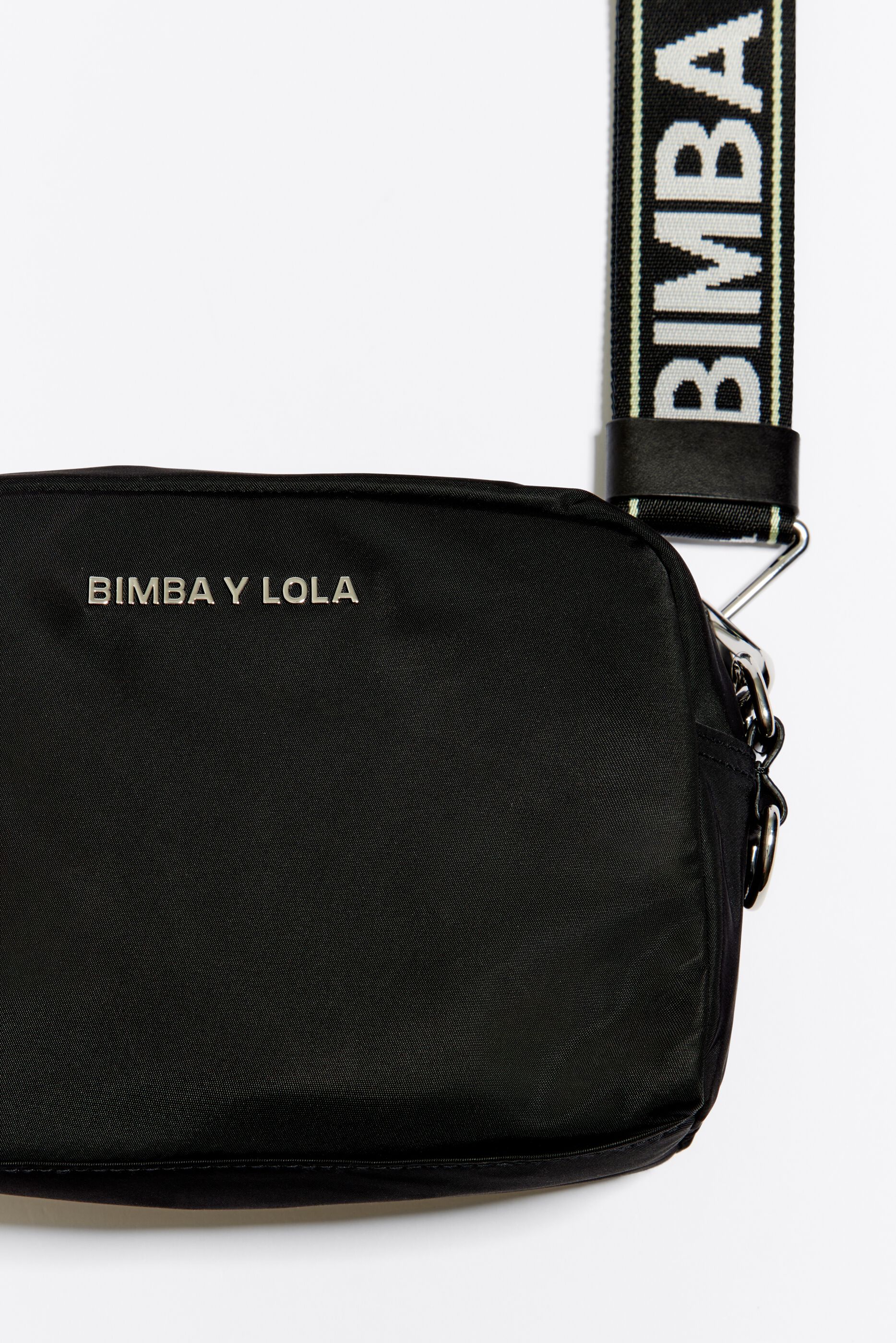 Bolsos pequenos de mujer BIMBA Y LOLA FW24